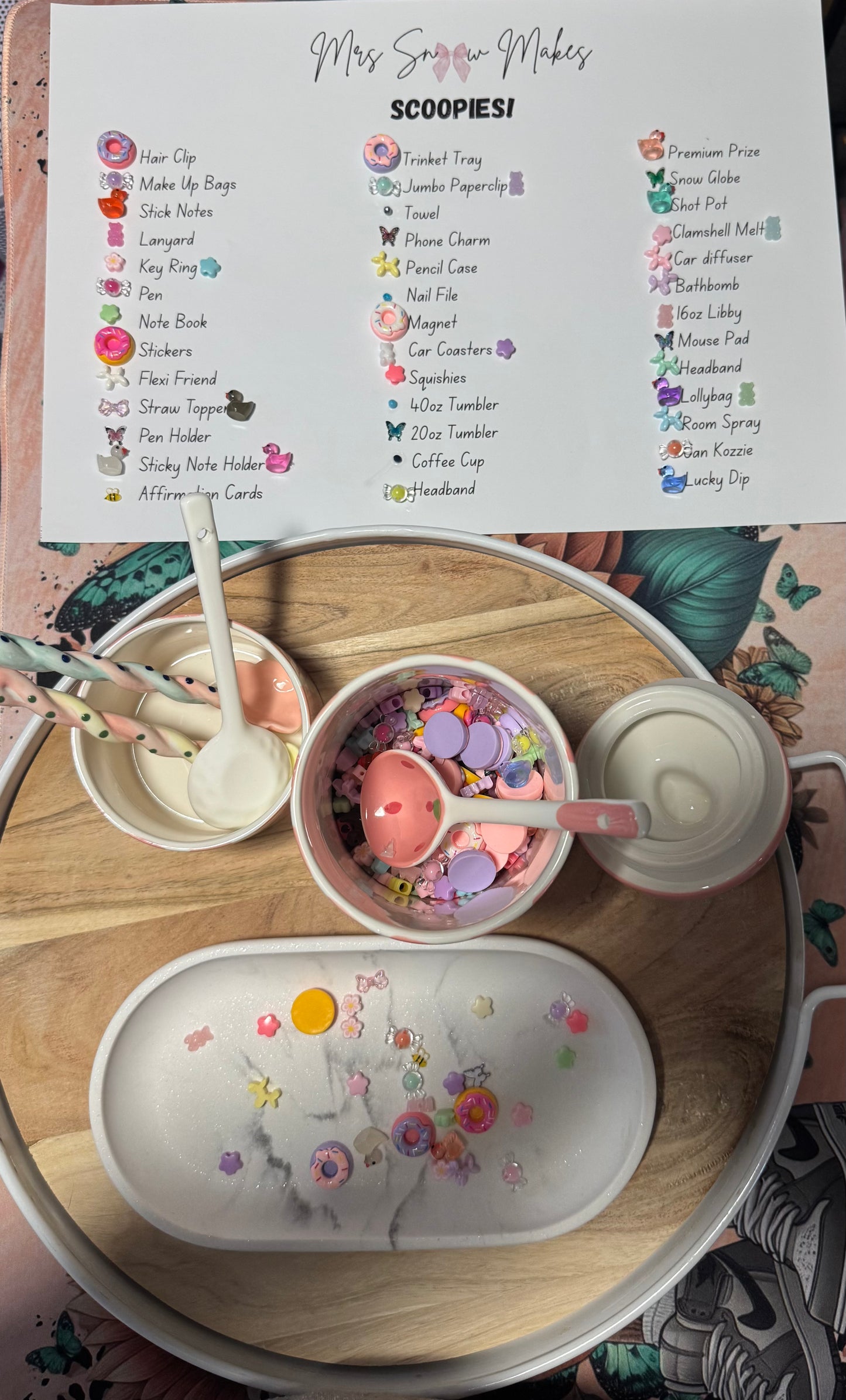 SCOOPIES!