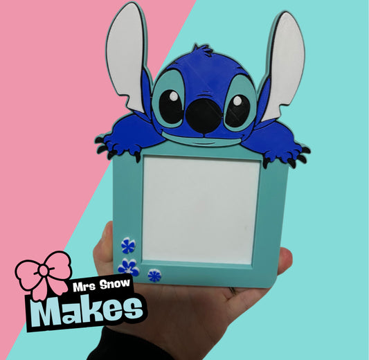 Blue Alien Sticky Note holder