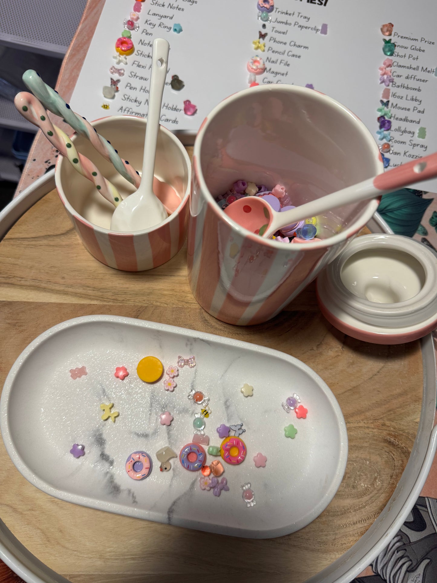 SCOOPIES!
