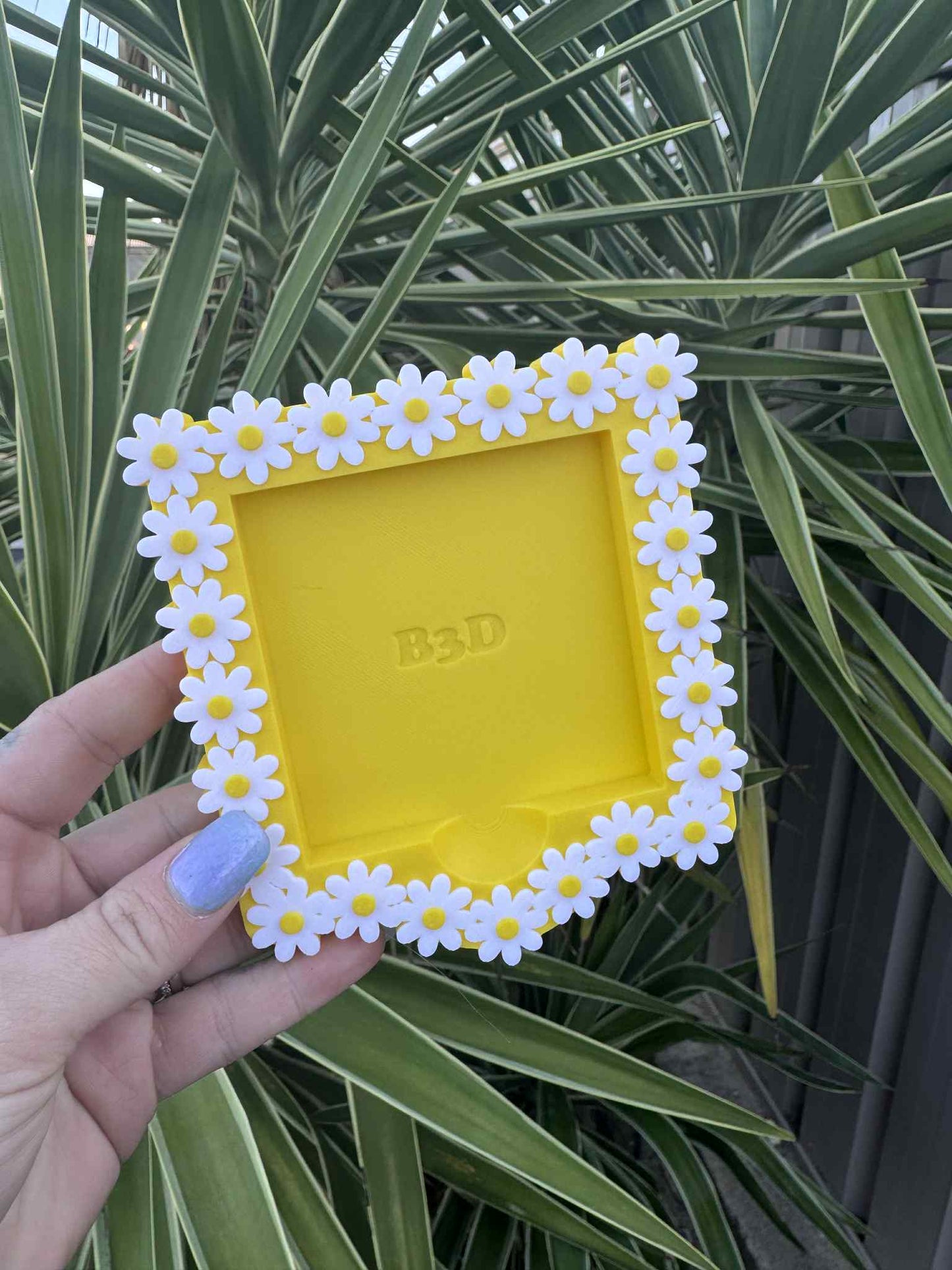 Yellow Daisy Sticky Note holder